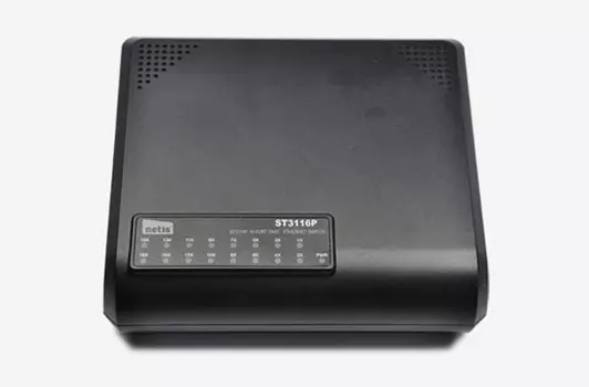 Коммутатор NETIS ST3116P, 16x10/100Mbps, неуправляемый, настольный