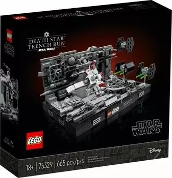 Конструктор LEGO Star Wars Диорама «Бег по траншеям Звезды Смерти», деталей: 665 (75329)
