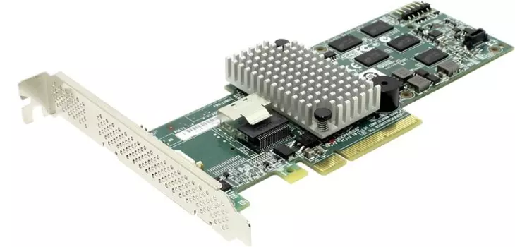 Контроллер LSI Logic MegaRAID SAS 9260-4i SGL PCI-Ex8, 4-port SAS/SATA RAID 0/1/5/6/10/50/60, Cache 512Mb, до 32 устройств, Retail (LSI00197)