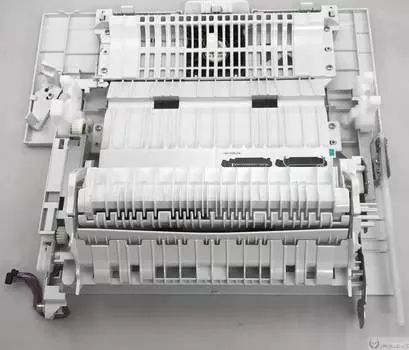 Крышка задняя в сборе HP оригинал (RM2-6746)
