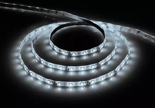 Лента светодиодная 27638, 5 м, SMD 2835, 60 шт./4.8 Вт на метр, 12V, 6500K, холодный белый, IP65 Feron