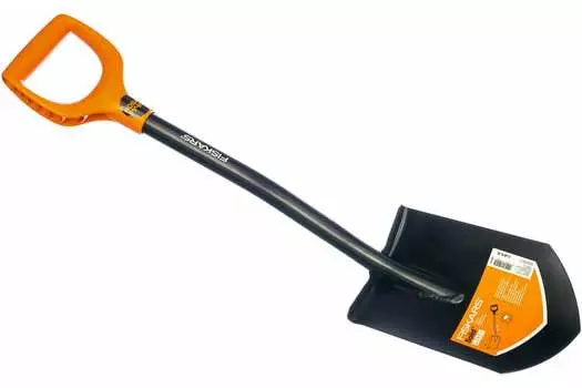 Лопата штыковая с черенком FISKARS Solid, ширина 19.5см (1026667)