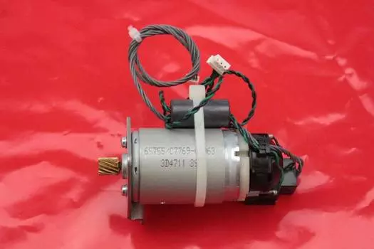 Мотор привода бумаги HP оригинал DJ 500/800 (C7769-60377)