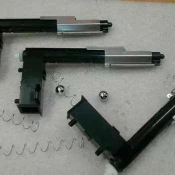 Направляющая подачи тонера Kyocera оригинал (302K094050)