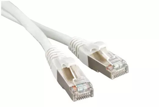 Патч-корд F/UTP кат.5e, 10м, RJ45-RJ45, белый, LSZH, экранированный, Hyperline (PC-LPM-STP-RJ45-RJ45-C5e-10M-LSZH-WH)
