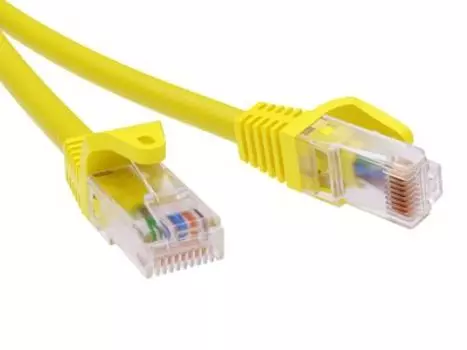 Патч-корд U/UTP кат.5e, 3м, RJ45-RJ45, желтый, LSZH, DKC (RN5EUU4530YL)