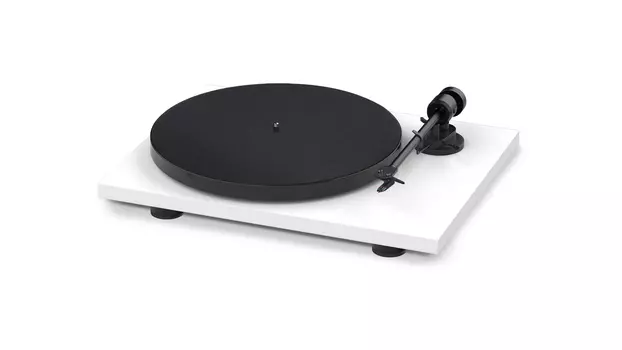 Проигрыватель винила PRO-JECT E1 Phono White OM5e UNI, белый
