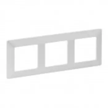Рамка Legrand Valena Life, горизонтальная и вертикальная, 3-поста, жемчуг (754143)