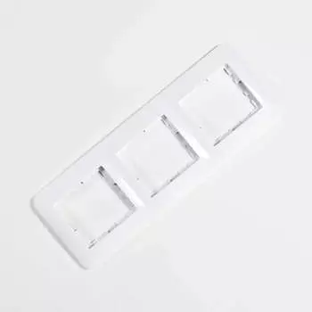 Рамка LEZARD Karina Life, горизонтальная, 3-поста, белая (708-0200-148)