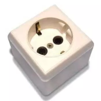 Розетка Белоцерковское УПП УТОС РА10-304, открытый монтаж, однопостовая, с з/к, 10A, в сборе, IP20, белый