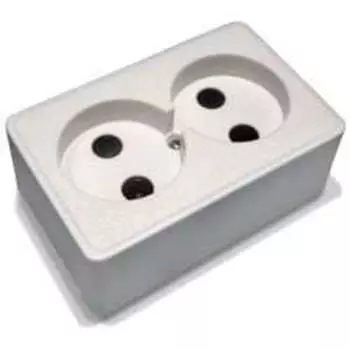 Розетка Белоцерковское УПП УТОС РА10-У04, открытый монтаж, 2-х постовая, 10A, в сборе, IP20, белый