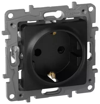 Розетка Legrand Etika, скрытый монтаж, однопостовая/модулей: 1, с з/к, со шторками, с крышкой, 16A, механизм без рамки и накладки, IP31, антрацит (672622)