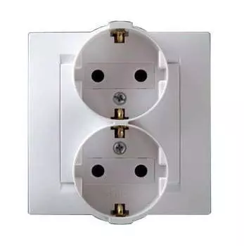 Розетка Simon Simon15, скрытый монтаж, 2-х постовая, с з/к, 16A, в сборе, IP20, белый (1590459-030)