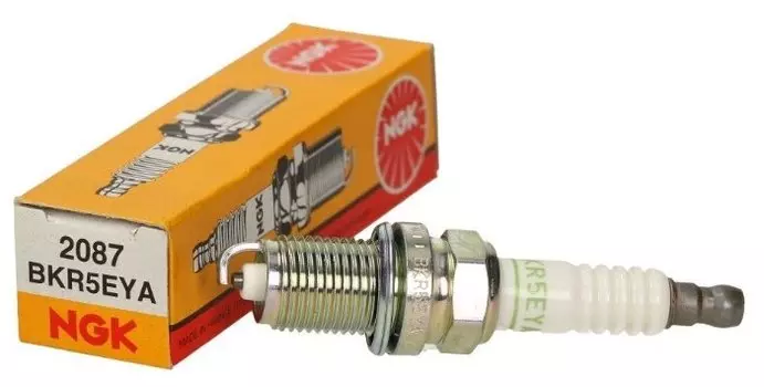 Свеча зажигания NGK 2087 (BKR5EYA)