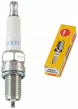 Свеча зажигания NGK 3932 (DCPR7E)