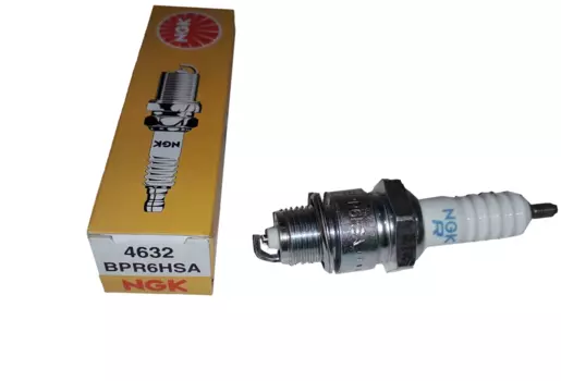 Свеча зажигания NGK 4632 (BPR6HSA)