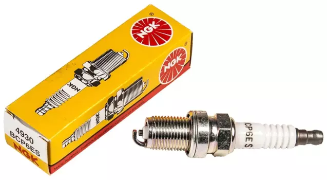 Свеча зажигания NGK 4930 (BCP6ES)