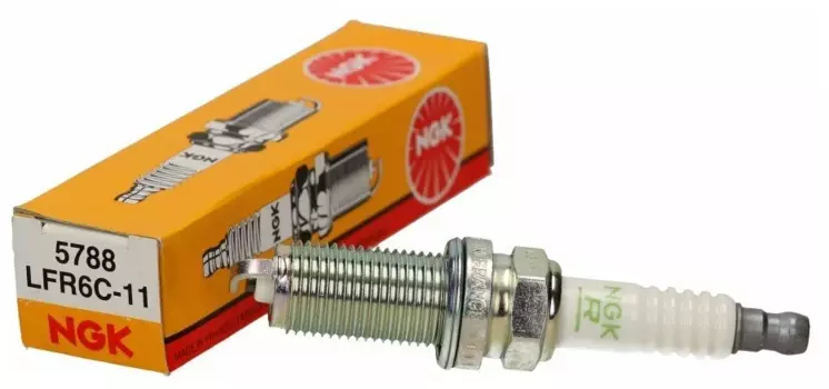 Свеча зажигания NGK 5788 (LFR6C-11)