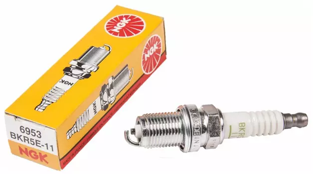 Свеча зажигания NGK 6953 (BKR5E-11)