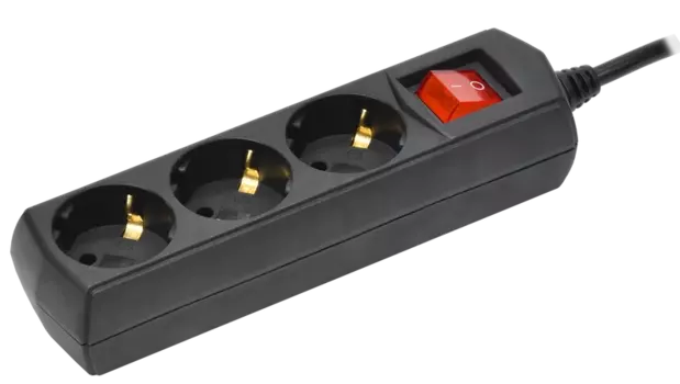 Удлинитель Generica У03В, 3-розетки, 5 м, черный (WYP10-10-05-03-ZK-G)