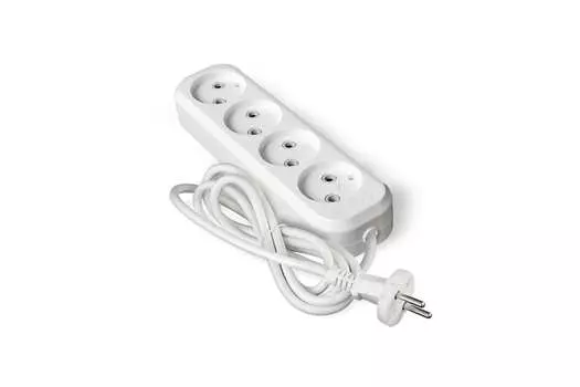 Удлинитель UNIVersal Е-204, 4-розетки, 2м, белый (9634266)