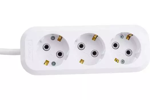 Удлинитель UNIVersal Е-303А, 3-розетки, 3 м, белый (1722)