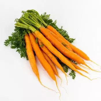 Морковь мини пучок ~ 150 г