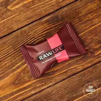 Орехово-Фруктовый батончик Малиновый трюфель R.A.W. LIFE ~ 18 г
