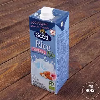 Рисовый сладкий натуральный напиток с миндалем Riso Scotti, 1 л