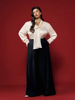 Атласная вискозная блуза с воротником-аскот M(46)