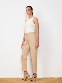 Брюки прямые песочного оттенка XS(42)
