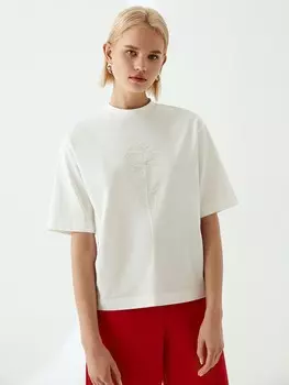 Футболка с вышивкой белая S(44)