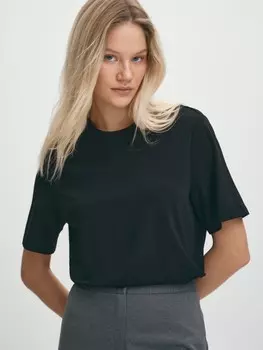 Базовая футболка с вышивкой XS(42)