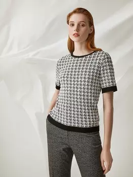 Футболка вязаная с фактурным узором S(44)