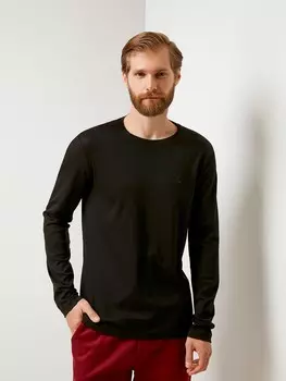 Лонгслив из легкого трикотажа