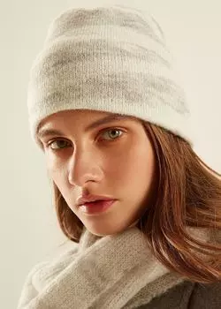 Вязаная шапка с шерстью и мохером (54-56)