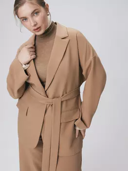 Однобортный пиджак с акцентом на талии M(46)