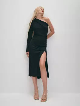 Платье из вискозы с открытым плечом M(46)