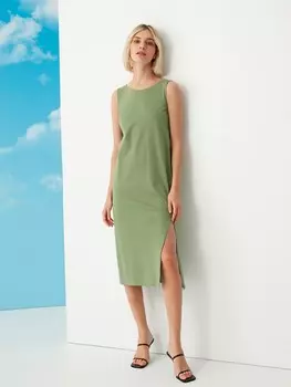 Платье прямое без рукавов S(44)