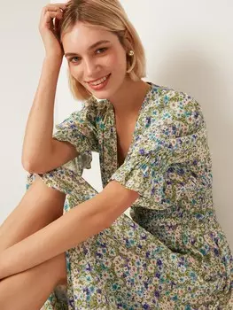 Платье расклешенное с рукавами фонариками S(44)