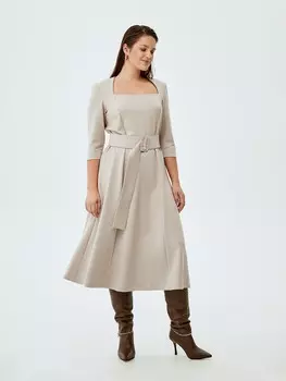 Платье трикотажное с вырезом "каре" XL(50)