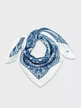 Платок с флористическим принтом (70*70)