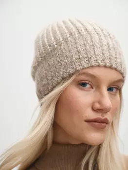Шапка из меланжевой пряжи (54-56)