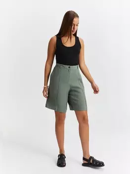 Шорты льняные со стрелками M(46)