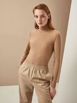 Водолазка из фактурного трикотажа S(44)