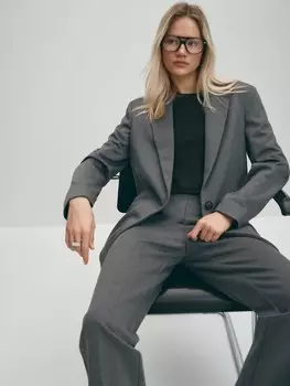 Удлиненный трикотажный пиджак оверсайз XS(42)