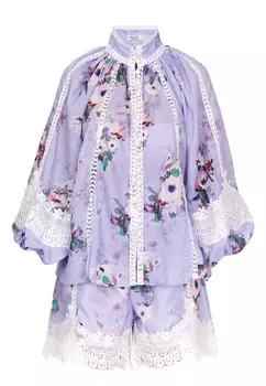 Костюм с шортами SFILATO