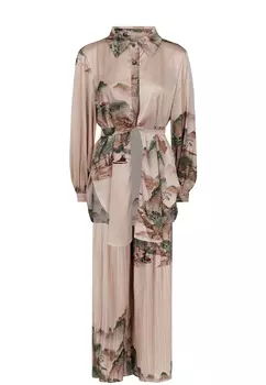 Костюм SFILATO