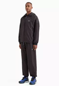 Костюм спортивный EA7