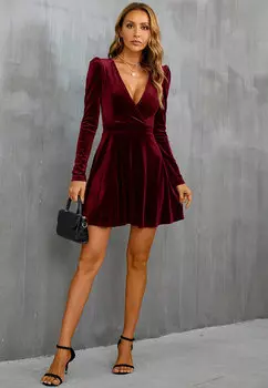 Платье SFILATO